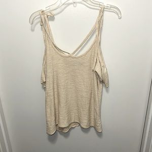 AE Top Sz MEDIUM